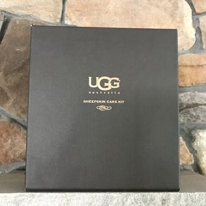 UGG Australia Sheepskin Care Skit
